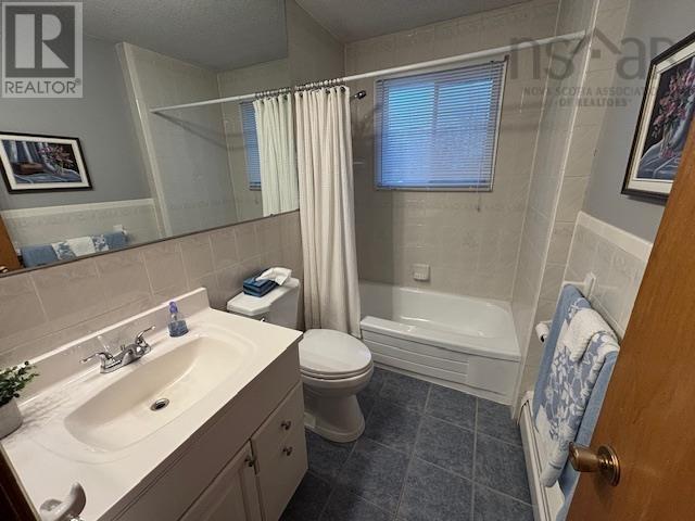 756 Forsyth Street, New Waterford, Nova Scotia  B1H 2Y5 - Photo 15 - 202600281