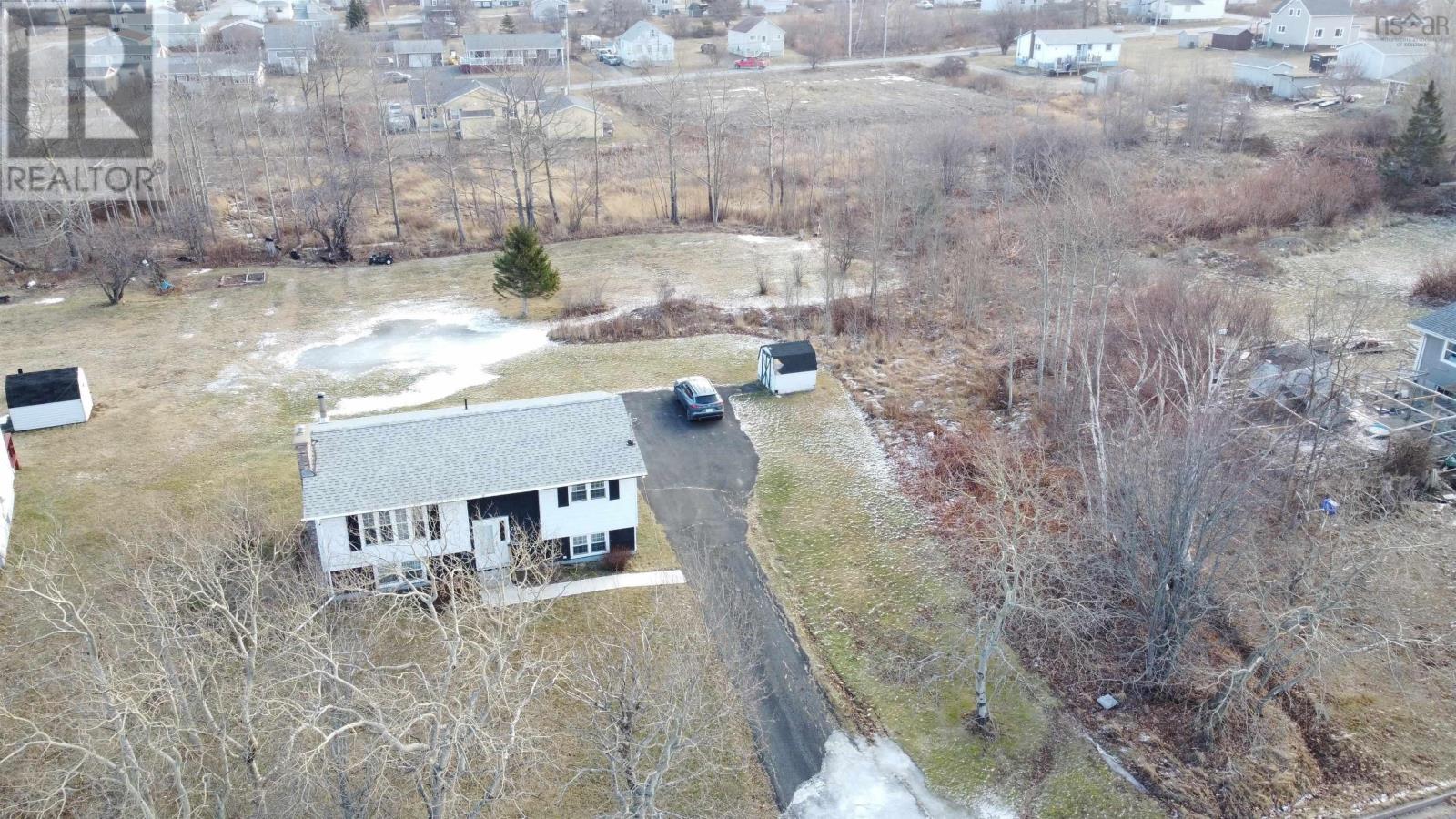 756 Forsyth Street, New Waterford, Nova Scotia  B1H 2Y5 - Photo 4 - 202600281