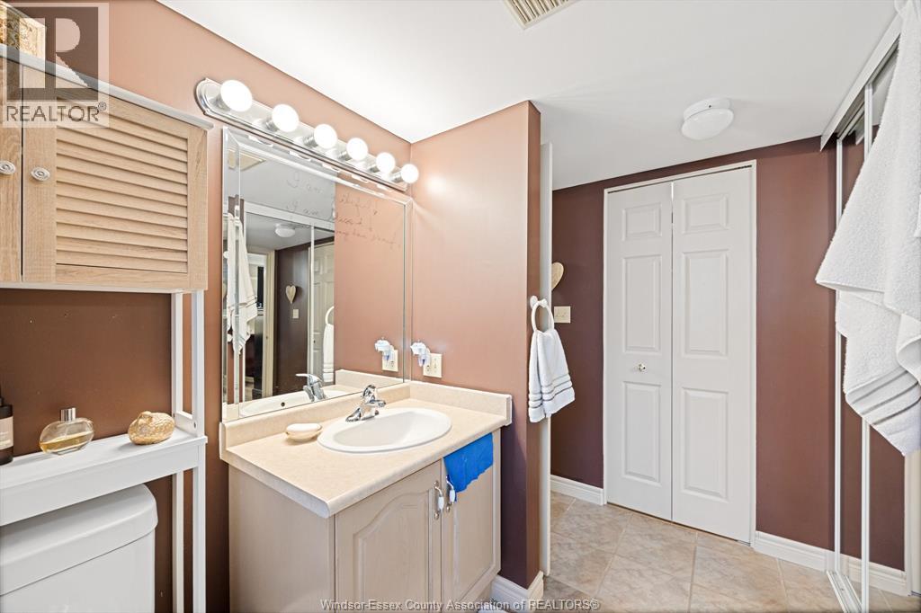 1995 Normandy Unit# 301a, Lasalle, Ontario  N9H 1P9 - Photo 32 - 26004290