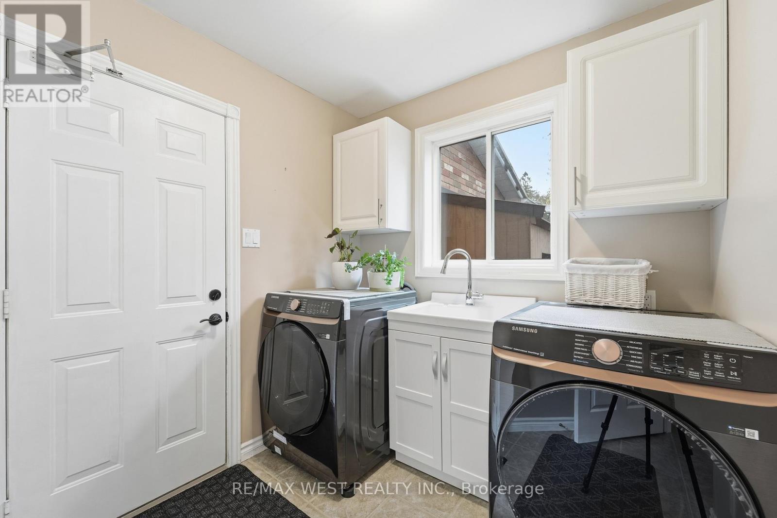 30 Ruffet Drive, Barrie (Edgehill Drive), Ontario  L4N 0P1 - Photo 19 - S12833462