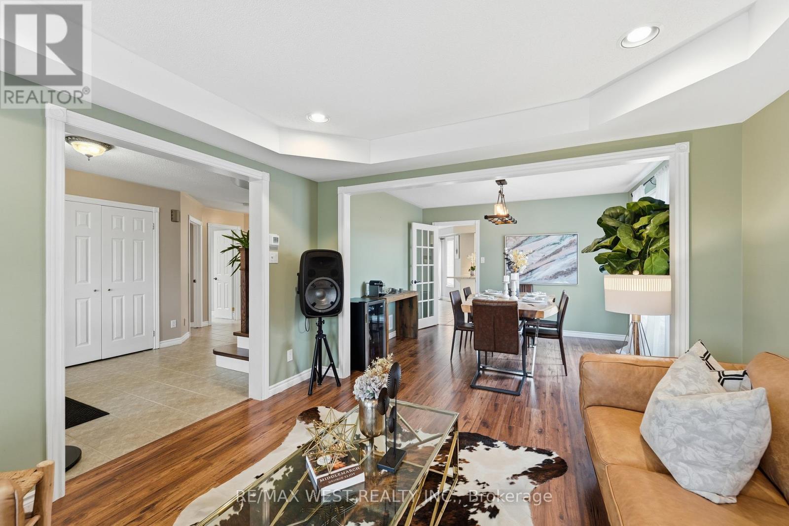 30 Ruffet Drive, Barrie (Edgehill Drive), Ontario  L4N 0P1 - Photo 9 - S12833462