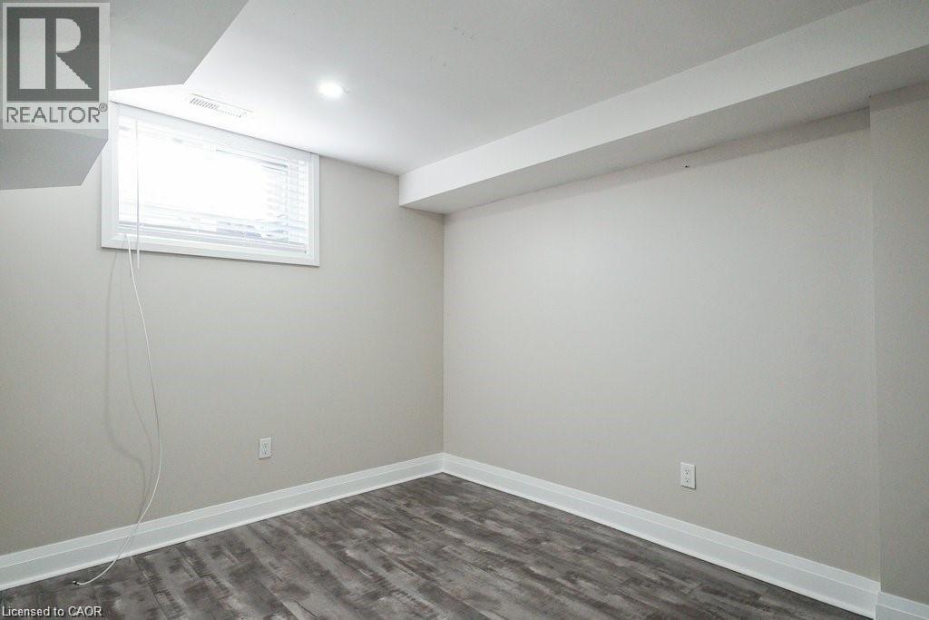 57 Chestnut Street, Kitchener, Ontario  N2H 1T7 - Photo 10 - 40804609