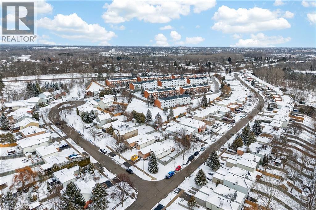 2 Evergreen Court, Brantford, Ontario  N3T 6J5 - Photo 46 - 40807107