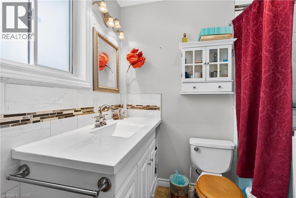 2 Evergreen Court, Brantford, Ontario  N3T 6J5 - Photo 21 - 40807107