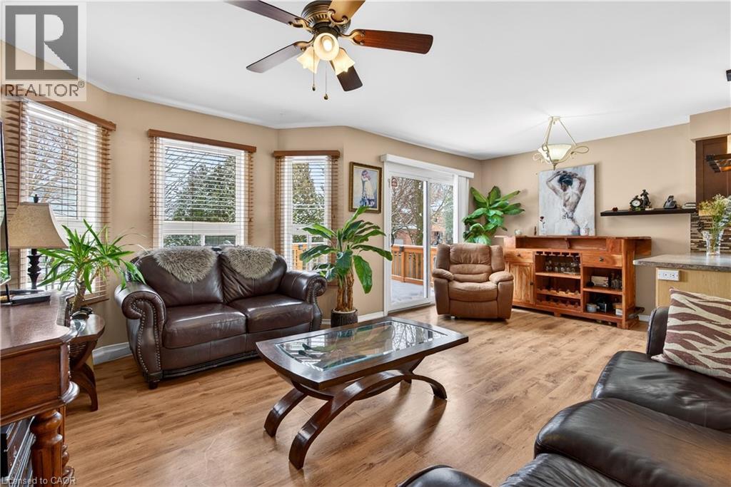 2 Evergreen Court, Brantford, Ontario  N3T 6J5 - Photo 12 - 40807107