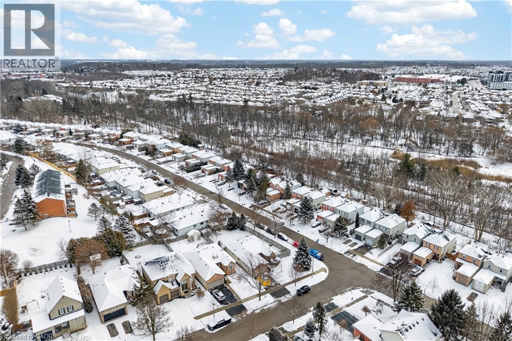 2 Evergreen Court, Brantford, Ontario  N3T 6J5 - Photo 47 - 40807107