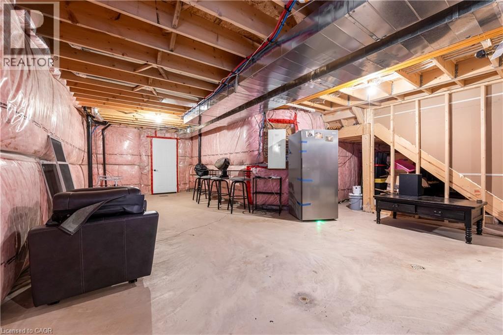 270 Main Street W Unit# 16, Grimsby, Ontario  L3M 0B3 - Photo 38 - 40807530