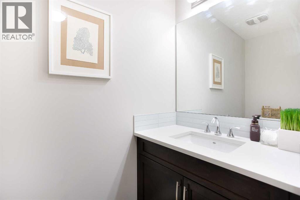 2 Osborne Common Sw, Airdrie, Alberta  T4B 1R5 - Photo 30 - A2287926