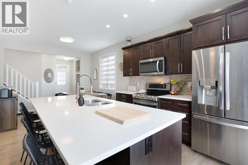 2 Osborne Common Sw, Airdrie, Alberta  T4B 1R5 - Photo 8 - A2287926