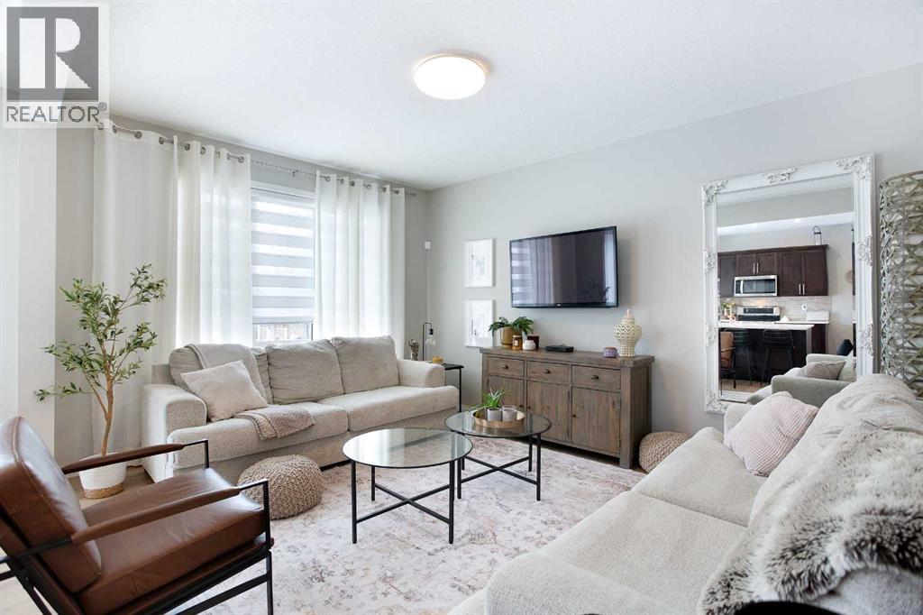 2 Osborne Common Sw, Airdrie, Alberta  T4B 1R5 - Photo 4 - A2287926