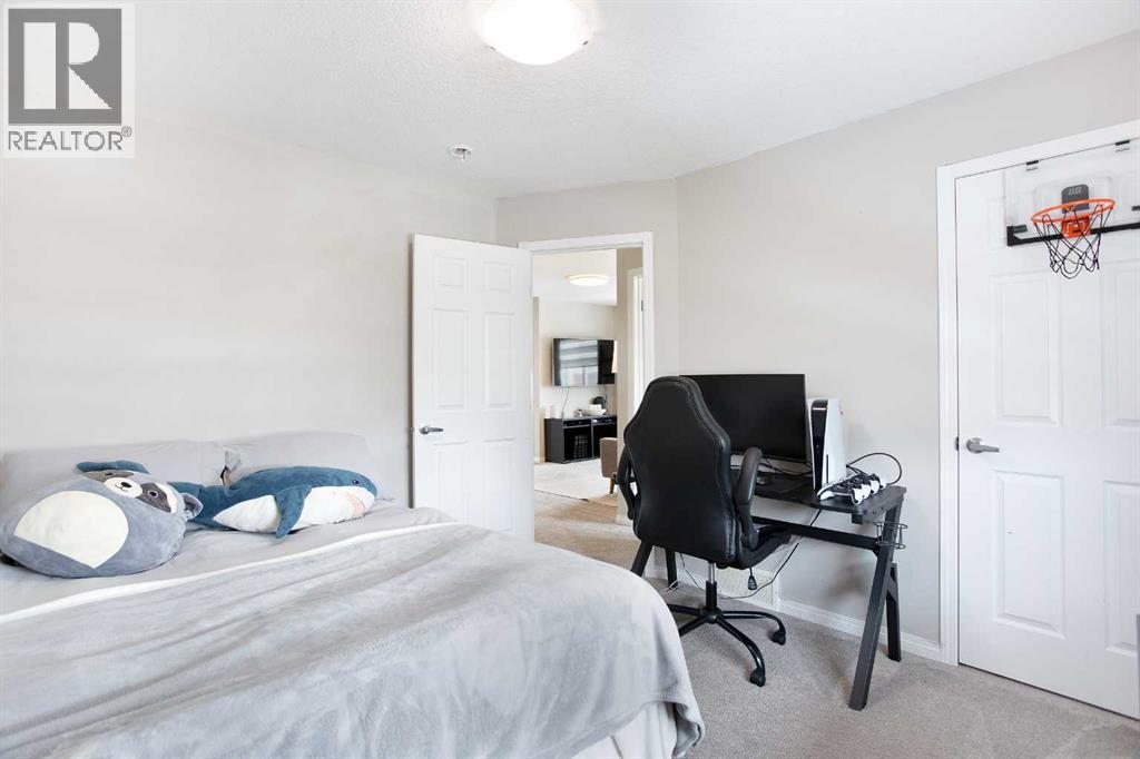 2 Osborne Common Sw, Airdrie, Alberta  T4B 1R5 - Photo 22 - A2287926