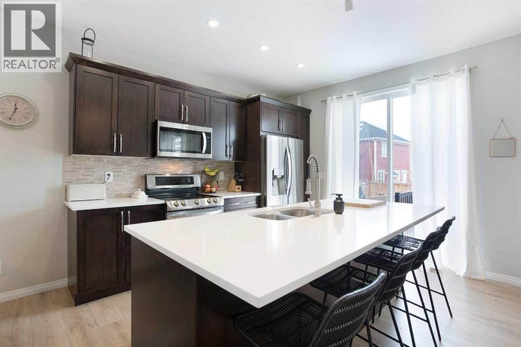 2 Osborne Common Sw, Airdrie, Alberta  T4B 1R5 - Photo 7 - A2287926