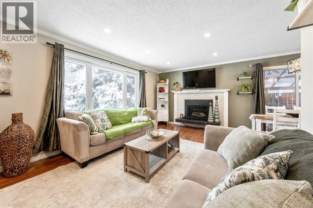 804 68 Avenue Nw, Calgary, Alberta T2K 0N1 - Photo 4 - A2289620