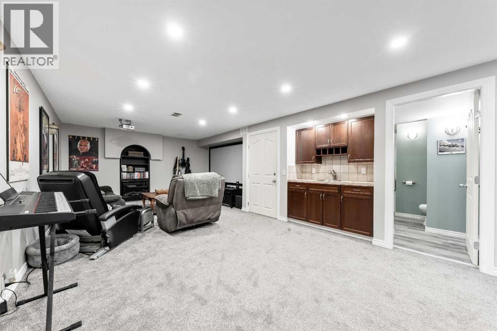 804 68 Avenue Nw, Calgary, Alberta T2K 0N1 - Photo 25 - A2289620