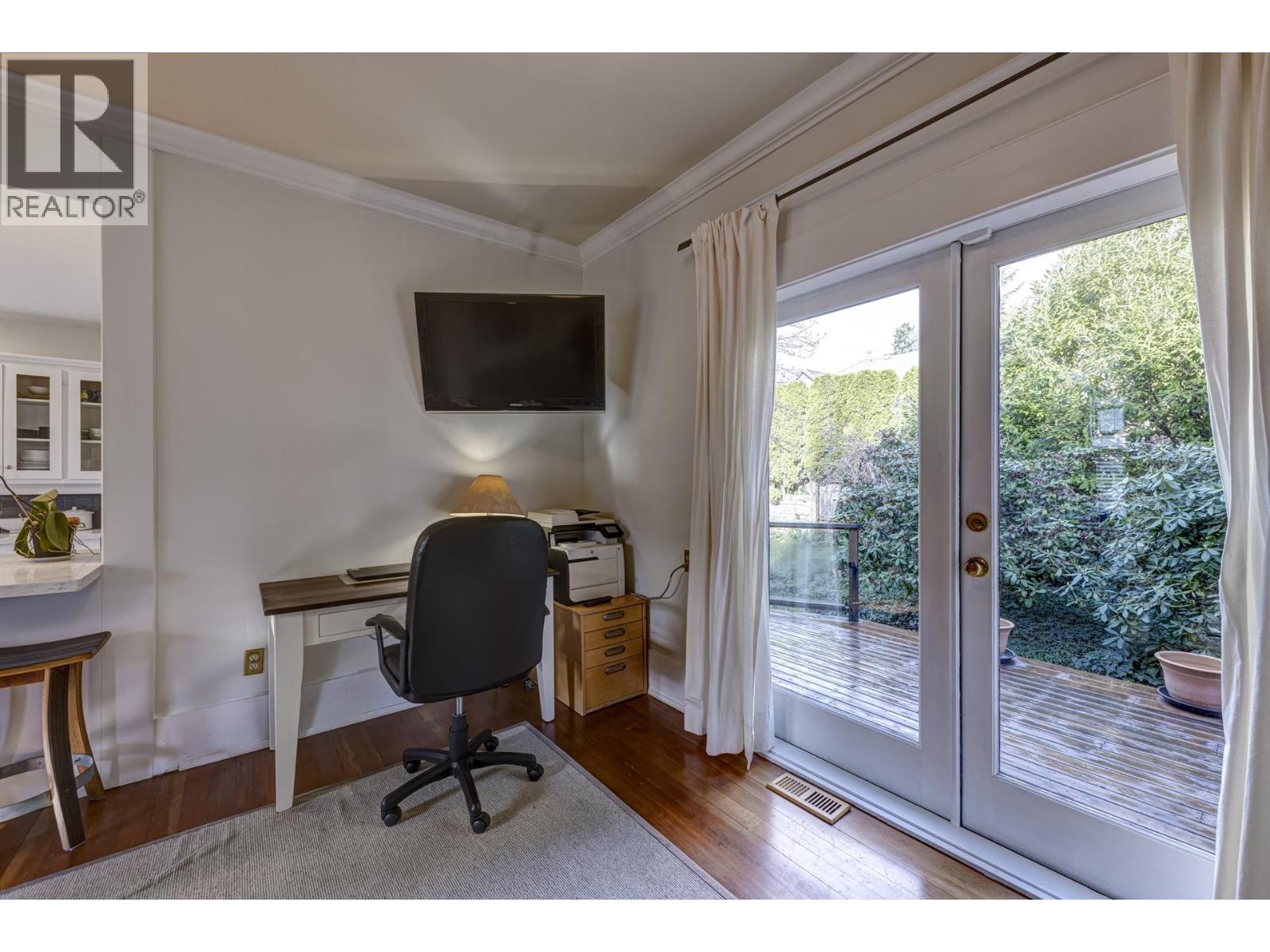 3039 St. Georges Avenue, North Vancouver, British Columbia  V7N 1V1 - Photo 14 - R3094510