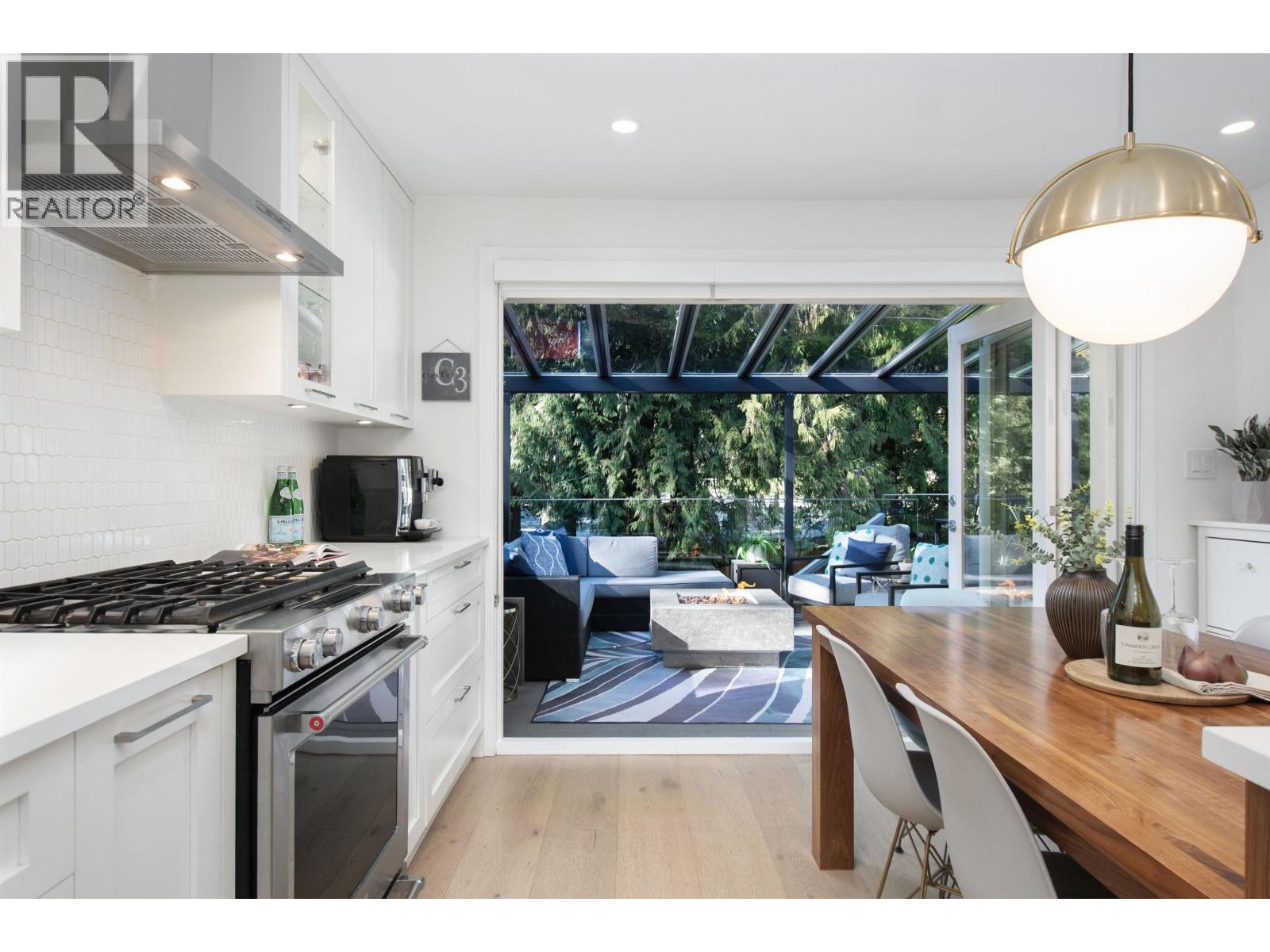 3981 Lynn Valley Road, North Vancouver, British Columbia  V7K 2T1 - Photo 11 - R3094512