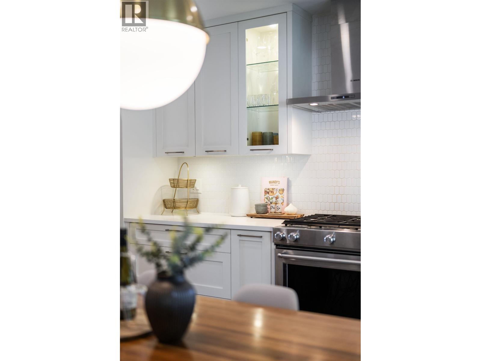 3981 Lynn Valley Road, North Vancouver, British Columbia  V7K 2T1 - Photo 15 - R3094512