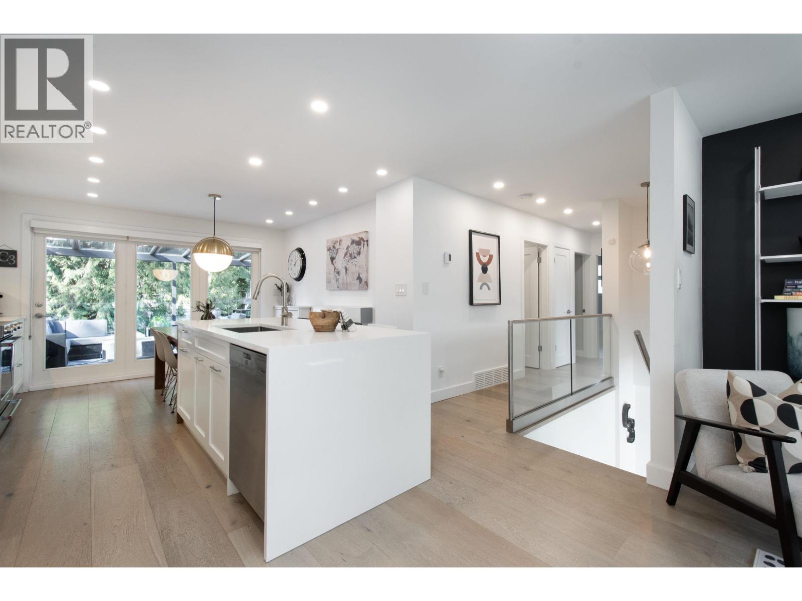 3981 Lynn Valley Road, North Vancouver, British Columbia  V7K 2T1 - Photo 8 - R3094512