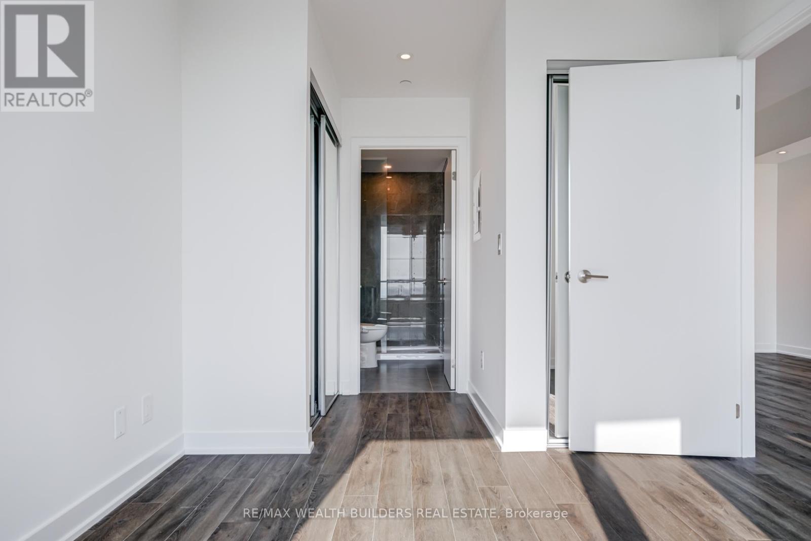 4209 - 1928 Lake Shore Boulevard W, Toronto, Ontario  M6S 0B1 - Photo 19 - W12833302