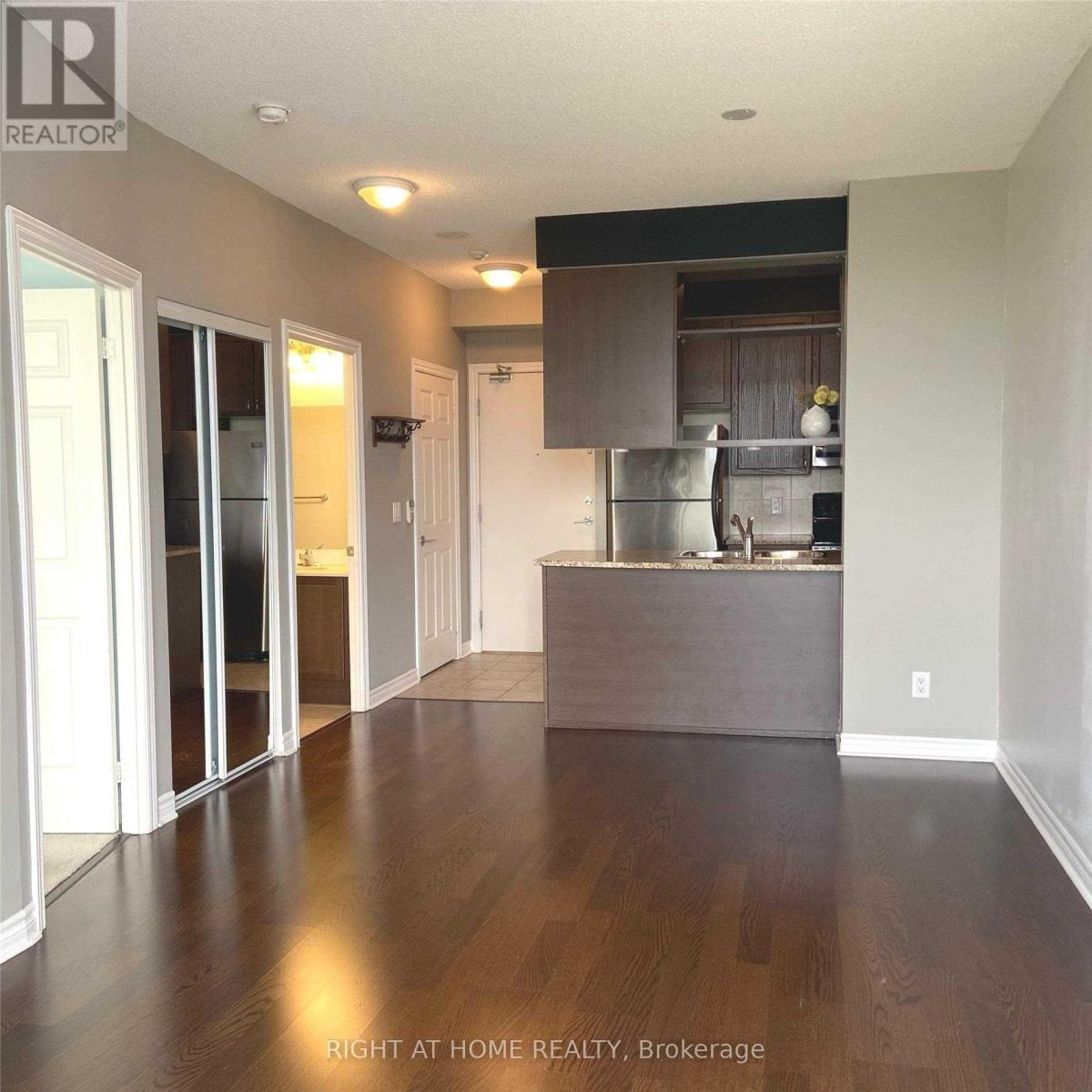 1208 - 2391 Central Park Drive, Oakville, Ontario  L6H 0E4 - Photo 9 - W12833314