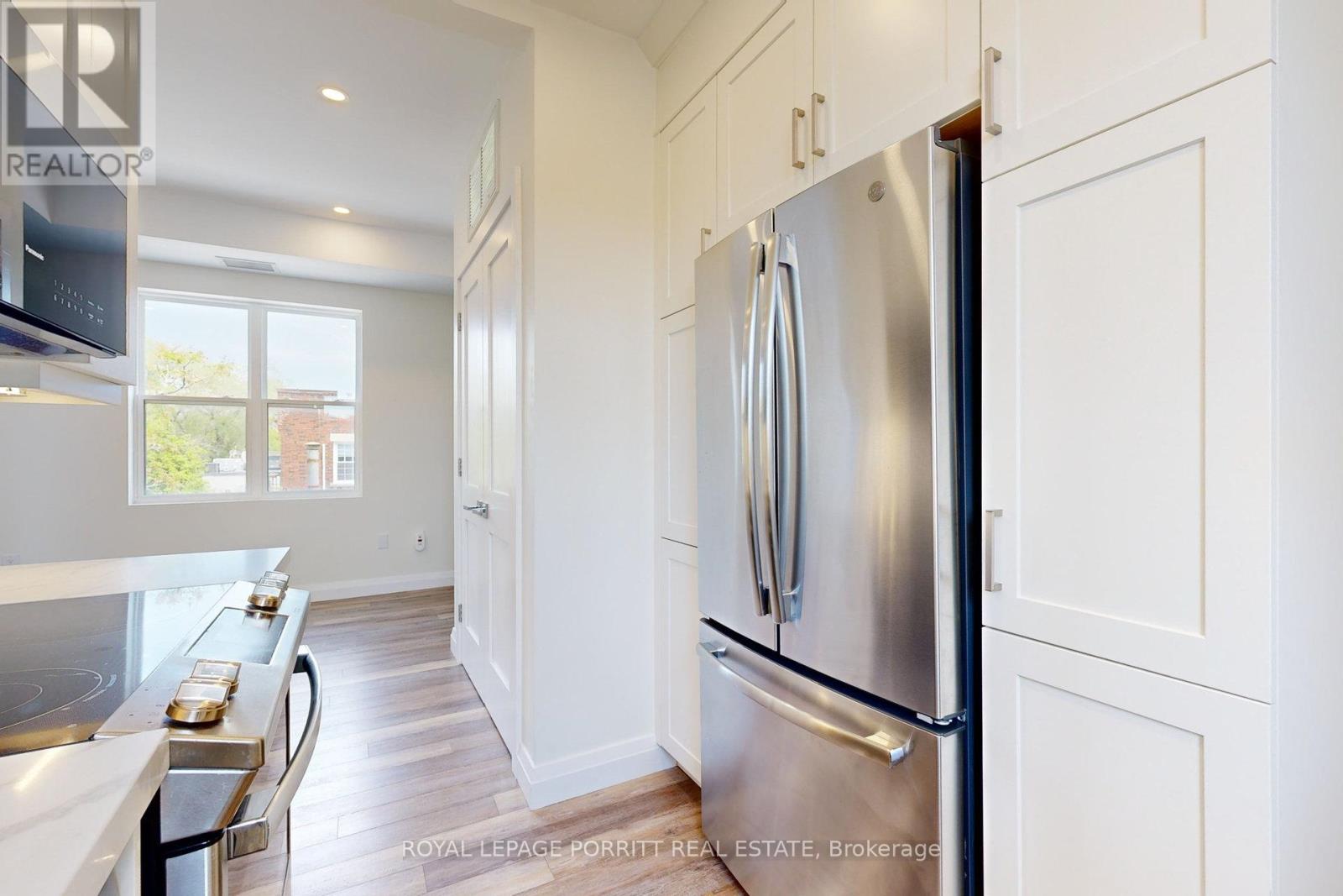 #5 - 254 Armadale Avenue, Toronto (Runnymede-Bloor West Village), Ontario  M6S 3X4 - Photo 13 - W12833328