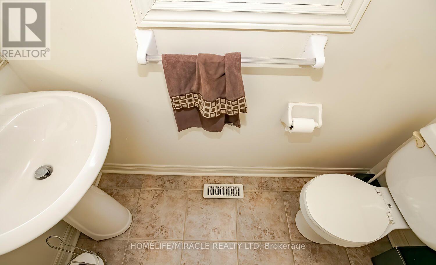 1 Buckler Street, Brampton, Ontario  L6R 0H4 - Photo 15 - W12833446