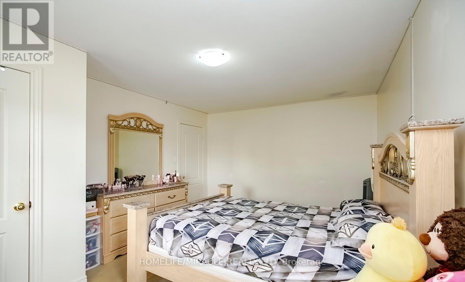 1 Buckler Street, Brampton, Ontario  L6R 0H4 - Photo 31 - W12833446