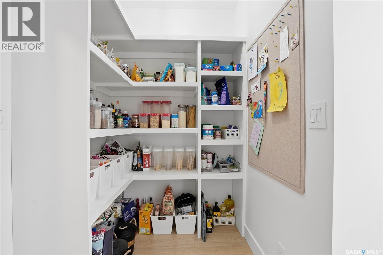 139 Woolf Bend, Saskatoon, Saskatchewan  S7W 1E6 - Photo 11 - SK029437