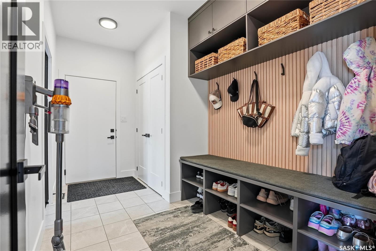 139 Woolf Bend, Saskatoon, Saskatchewan  S7W 1E6 - Photo 17 - SK029437