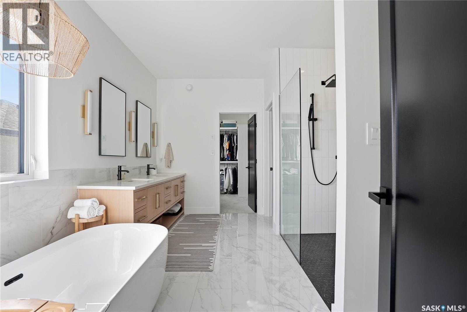 139 Woolf Bend, Saskatoon, Saskatchewan  S7W 1E6 - Photo 25 - SK029437