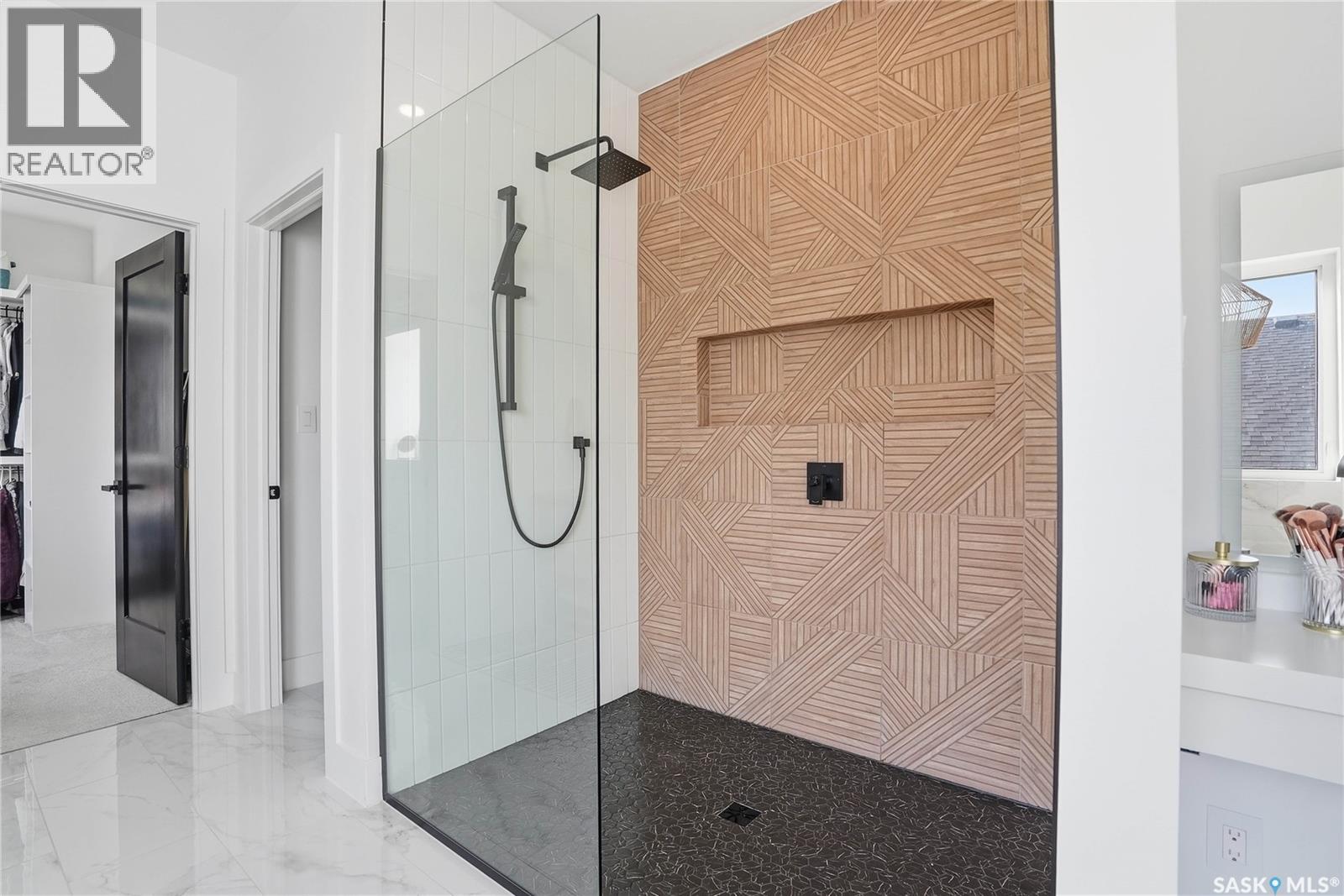 139 Woolf Bend, Saskatoon, Saskatchewan  S7W 1E6 - Photo 28 - SK029437