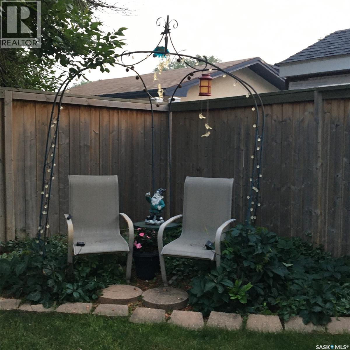 64 Craigie Bay, Regina, Saskatchewan  S4R 6M6 - Photo 49 - SK029425