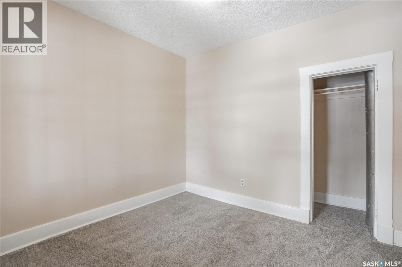 1121 H Avenue N, Saskatoon, Saskatchewan  S7L 2C8 - Photo 17 - SK029202