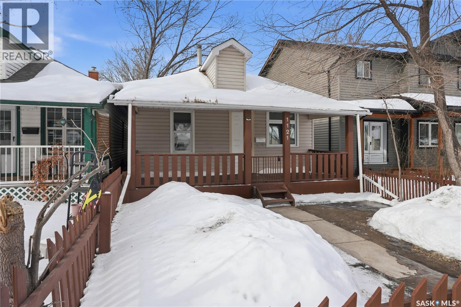 1121 H Avenue N, Saskatoon, Saskatchewan  S7L 2C8 - Photo 2 - SK029202