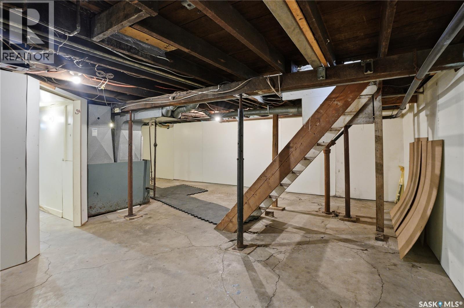 1121 H Avenue N, Saskatoon, Saskatchewan  S7L 2C8 - Photo 22 - SK029202