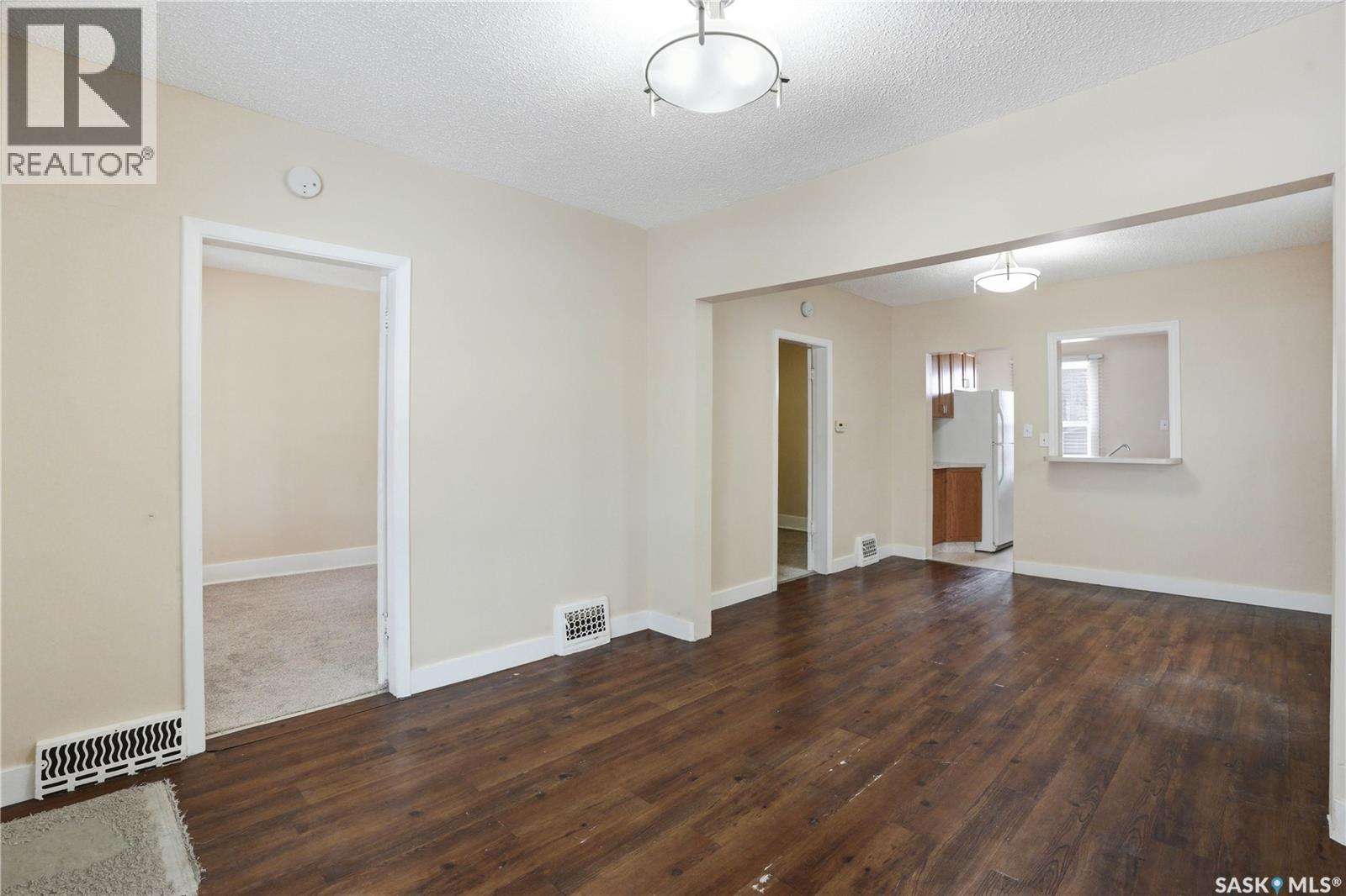 1121 H Avenue N, Saskatoon, Saskatchewan  S7L 2C8 - Photo 4 - SK029202