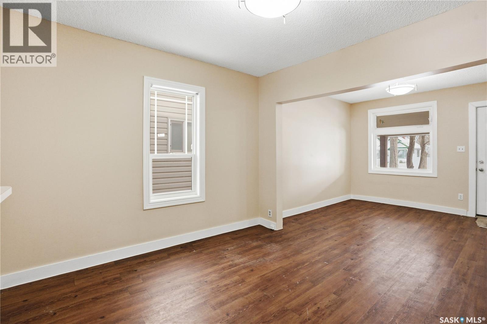 1121 H Avenue N, Saskatoon, Saskatchewan  S7L 2C8 - Photo 8 - SK029202