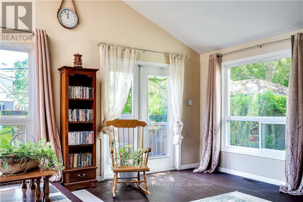 287 Graham Avenue S, Hamilton, Ontario  L8K 2M7 - Photo 17 - X12833312