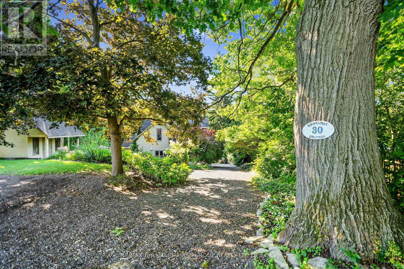 30 Bruton Street, Port Hope, Ontario  L1A 1T9 - Photo 2 - X12833324