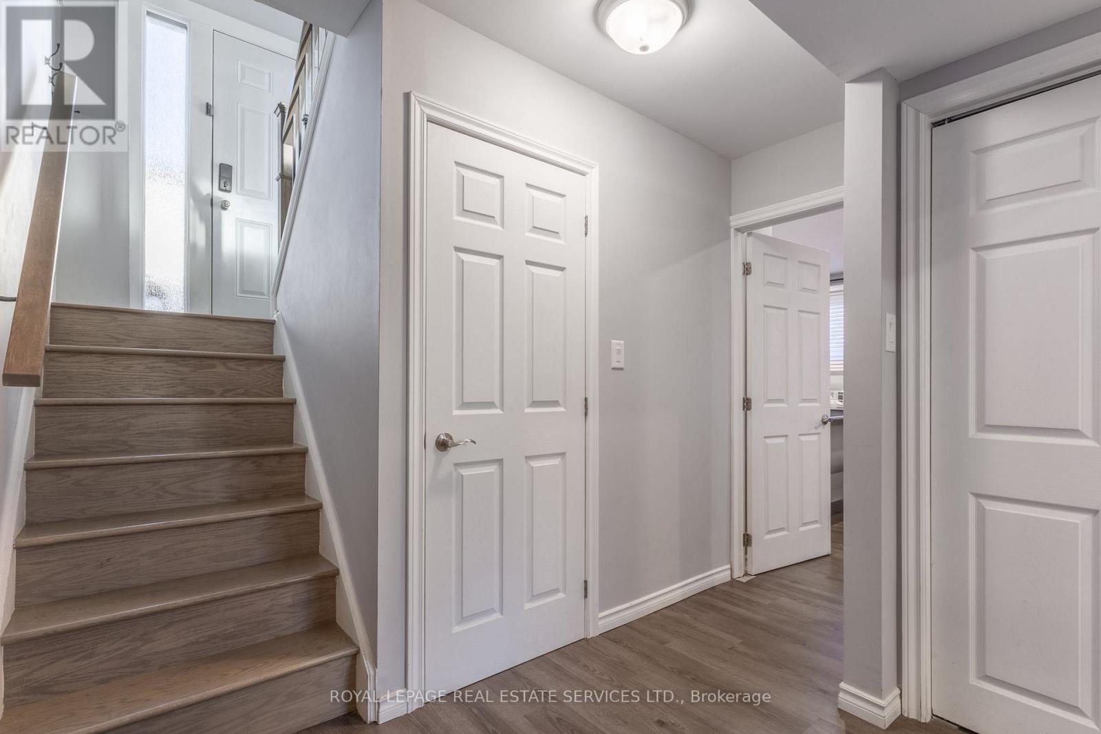 19 Southglen Road, Brant, Ontario  N3R 6Z8 - Photo 20 - X12833422