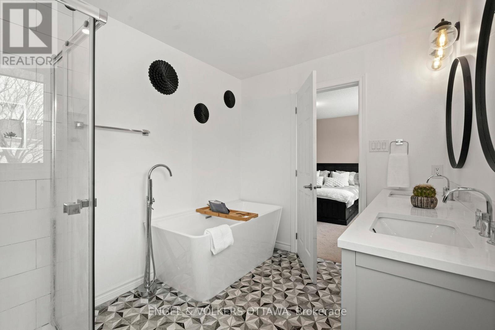 166 Lily Pond Street, Ottawa, Ontario  K2M 0J5 - Photo 19 - X12833414