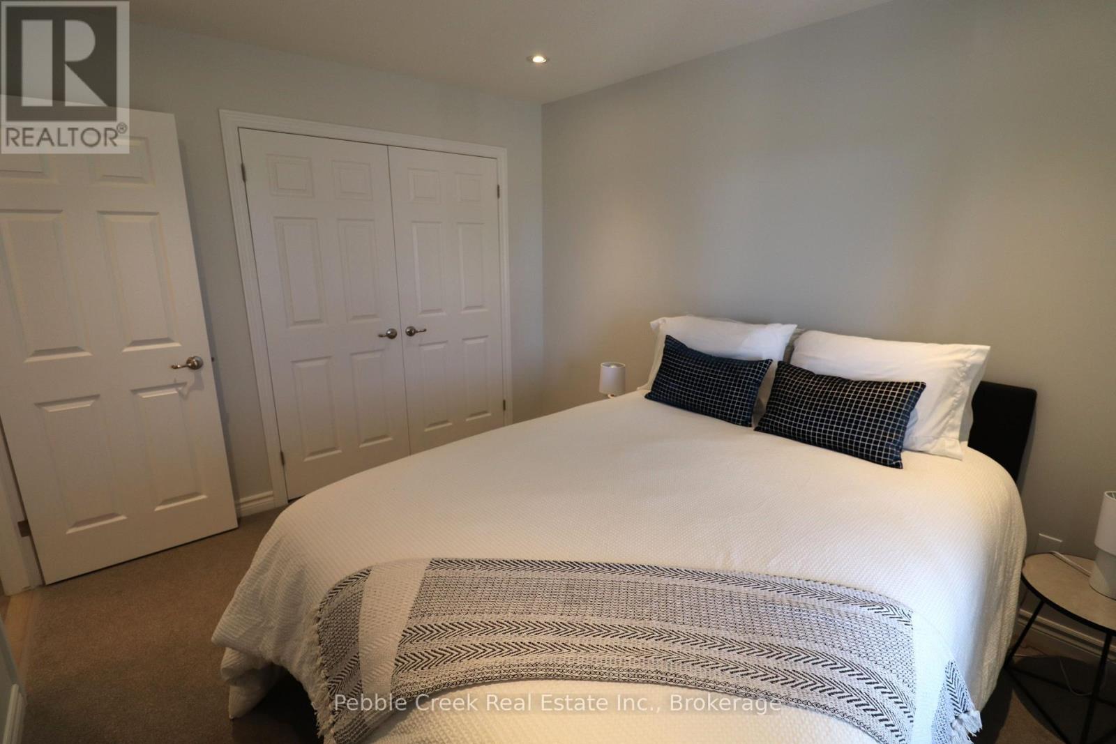 9 Sweet Water Drive N, Ashfield-Colborne-Wawanosh, Ontario N7A 0C1 - Photo 27 - X12833550