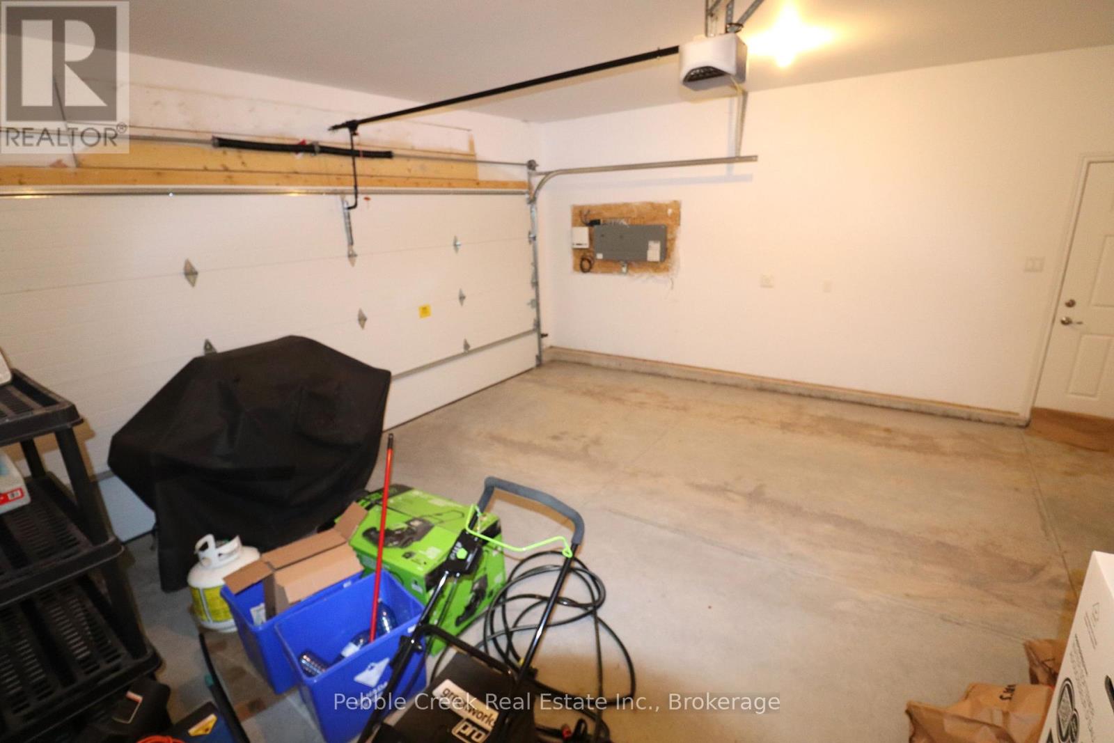 9 Sweet Water Drive N, Ashfield-Colborne-Wawanosh, Ontario N7A 0C1 - Photo 28 - X12833550