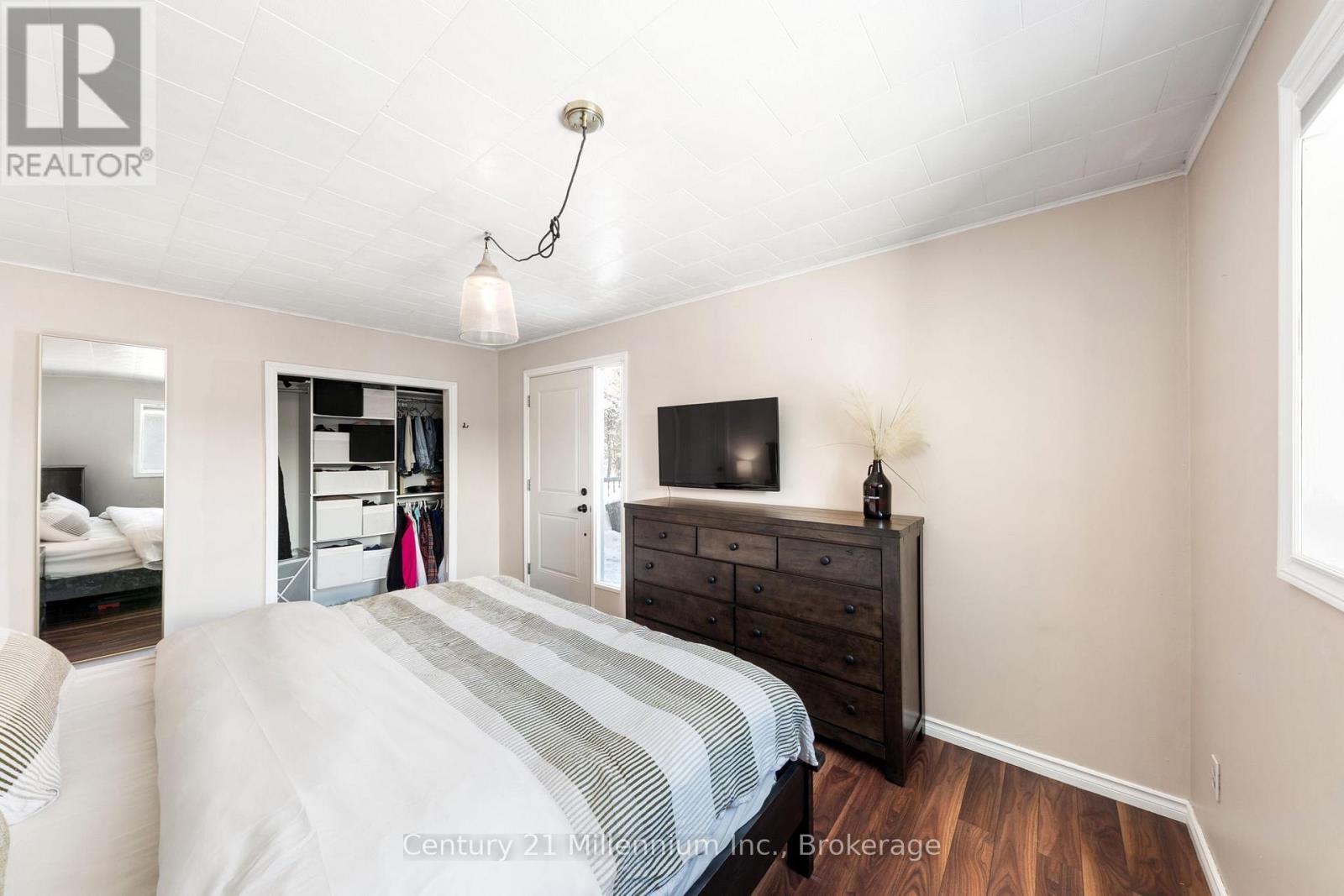 155 Artemesia Street N, Southgate, Ontario N0C 1B0 - Photo 19 - X12833564