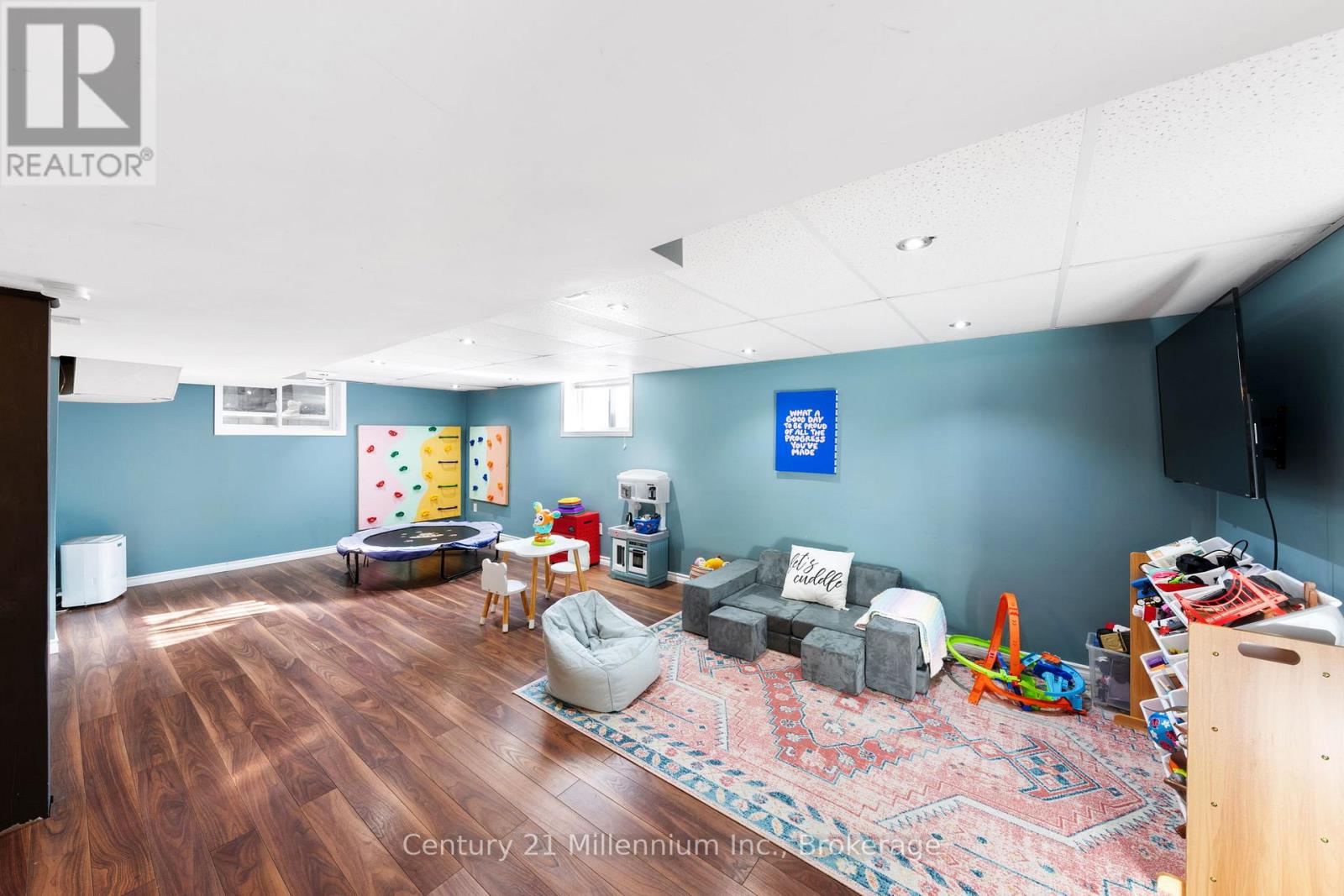 155 Artemesia Street N, Southgate, Ontario N0C 1B0 - Photo 28 - X12833564