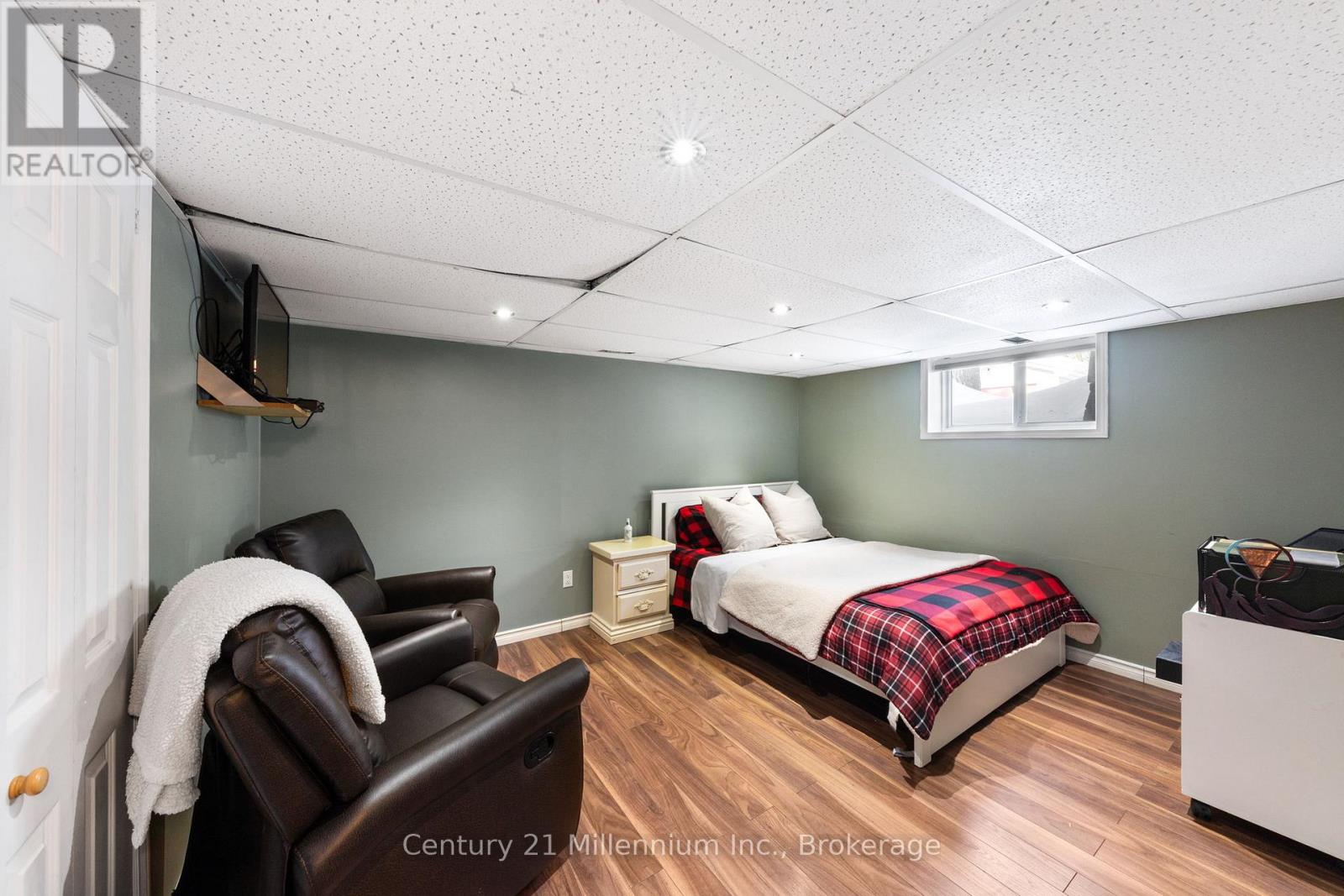 155 Artemesia Street N, Southgate, Ontario N0C 1B0 - Photo 31 - X12833564