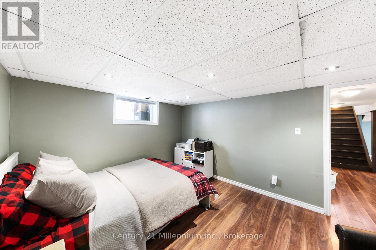 155 Artemesia Street N, Southgate, Ontario N0C 1B0 - Photo 32 - X12833564