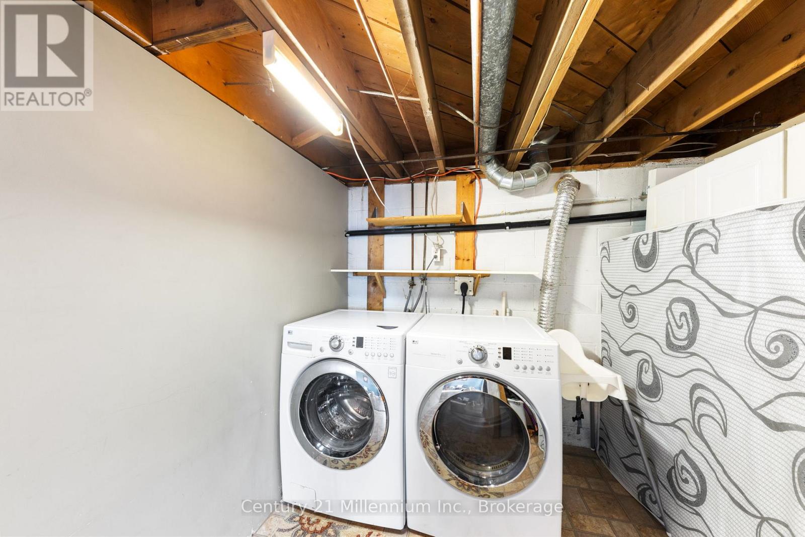 155 Artemesia Street N, Southgate, Ontario N0C 1B0 - Photo 35 - X12833564