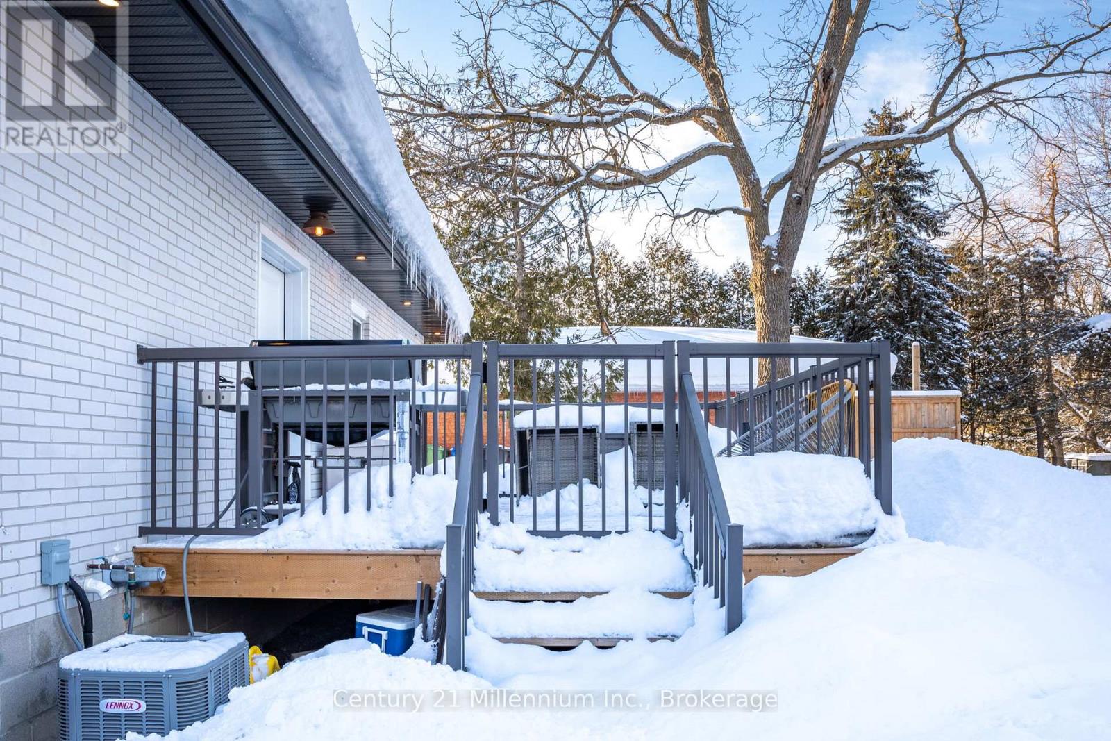 155 Artemesia Street N, Southgate, Ontario N0C 1B0 - Photo 38 - X12833564