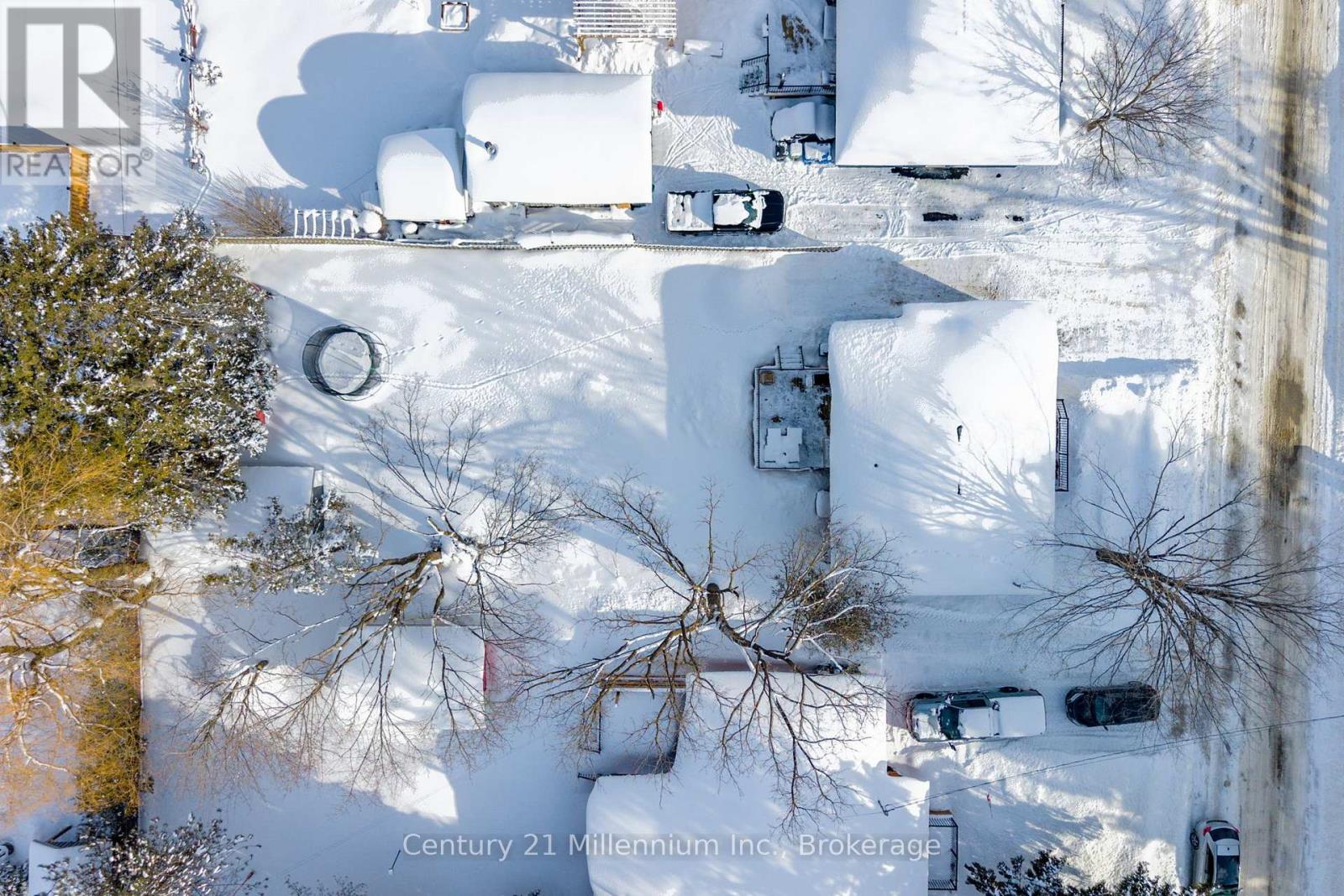 155 Artemesia Street N, Southgate, Ontario N0C 1B0 - Photo 42 - X12833564